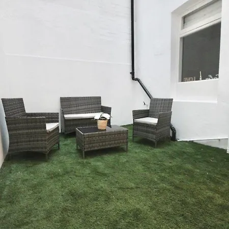 Ferienwohnung Superb Flat Near Victoria Station London Exterior foto
