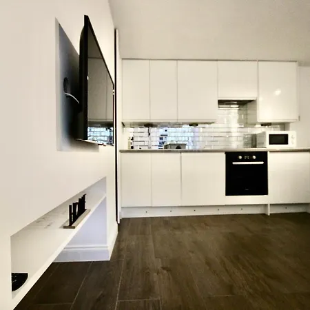 Ferienwohnung Superb Flat Near Victoria Station London Exterior foto