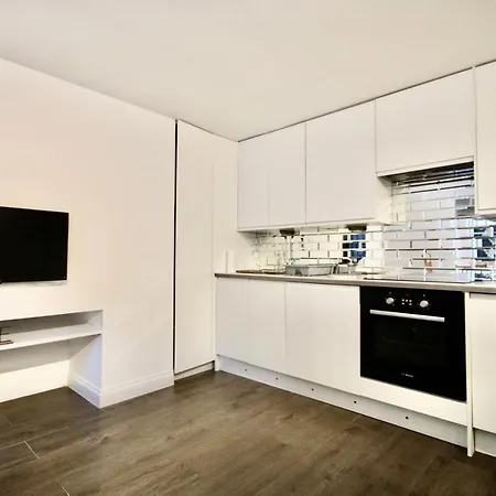 Ferienwohnung Superb Flat Near Victoria Station London Exterior foto