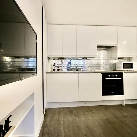 Ferienwohnung Superb Flat Near Victoria Station London Exterior foto
