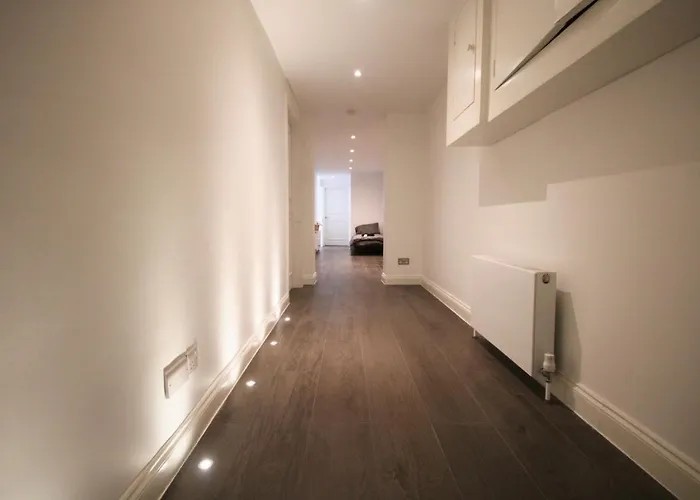 Superb Flat Near Victoria Station